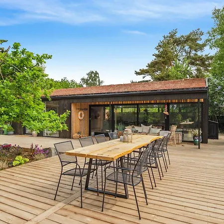 Relaxed Lifestyle And Luxury In Melby