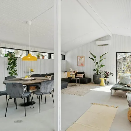 Relaxed Lifestyle And Luxury In Melby